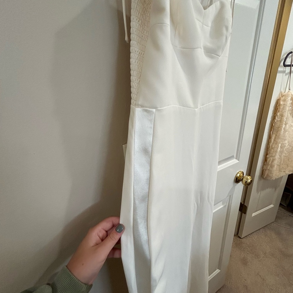 Amanda Uprichard Ivory jumpsuit. Size medium. Never worn. NWT.